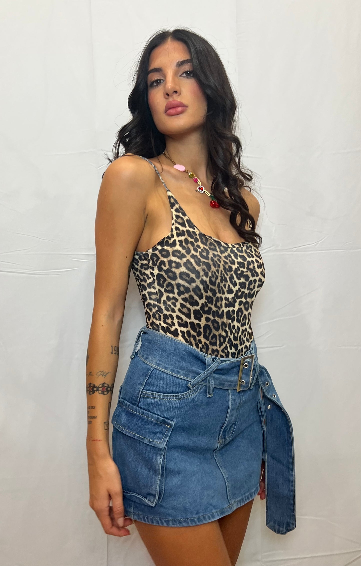 GONNA JEANS