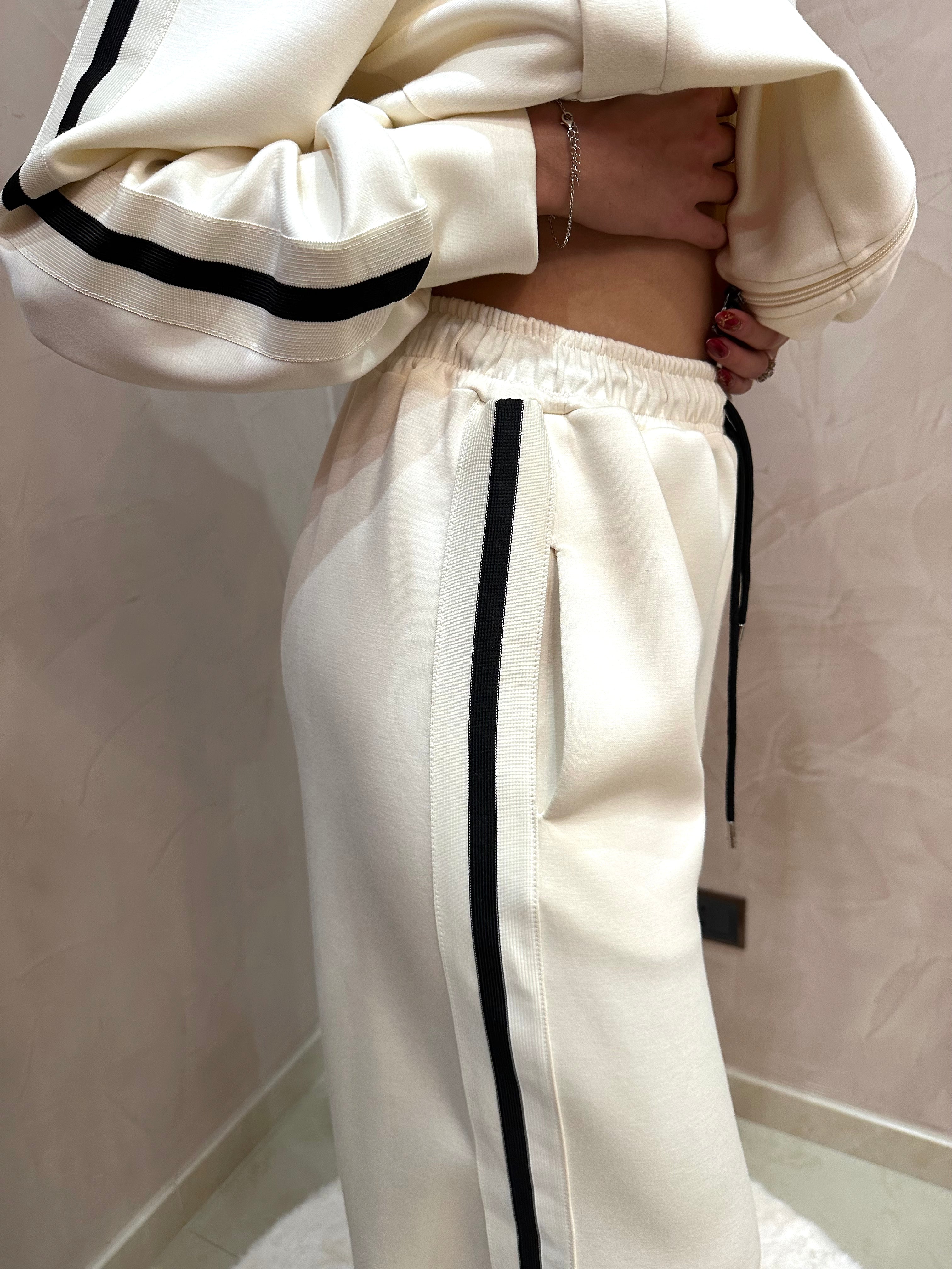 TUTA CREMA URBAN